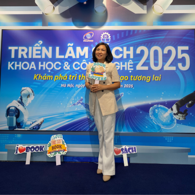 Anh Ngữ Vivian tại Triển Lãm Sách Khoa Học và Công Nghệ 2025